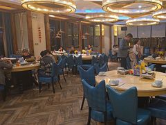 -力力渔港涉外店