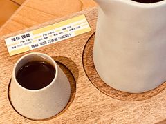 -彳亍咖啡·这里(水湾路店)