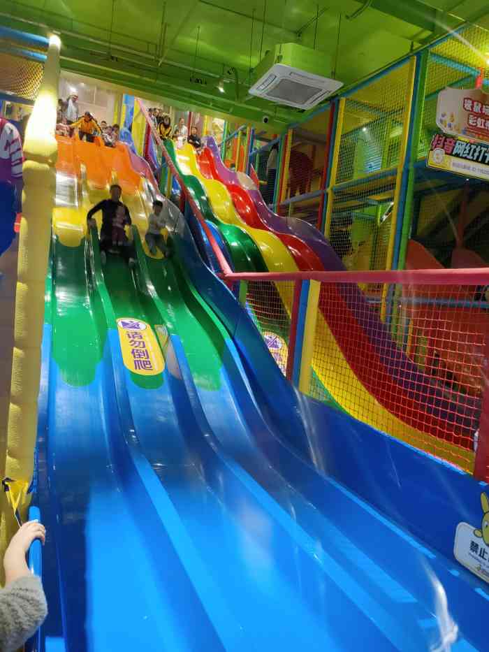 袋鼠玩趣城-"亲妈带娃,基本玩遍武汉所有的游乐场!袋鼠.