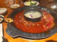 -舒家大院重庆老火锅(纪念塔店)