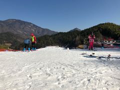 -大别山南武当滑雪场