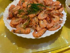 -覃记海鲜美食餐厅