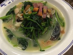 -童年小筑餐厅(申花路店)