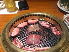 -肉魁屋·烧肉·烧鸟·酒场(高新店)