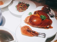 精品烤鸭-悦江(梅奔中心店)