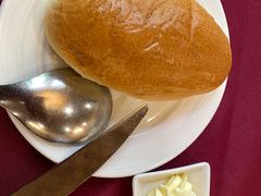 甜面包和白脱-红房子西菜馆(淮海中路店)