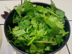 香菜-肥汁米蘭香港米线(长宁来福士店)