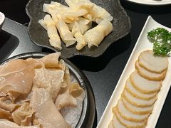 -鲜入唯煮·港式海鲜牛肉火锅(金宝街店)