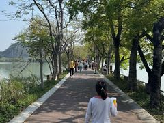 -星湖旅游景区七星岩
