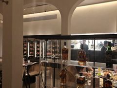 -NIUNIUPARK和牛螃蟹(龙湖杭州滨江天街店)