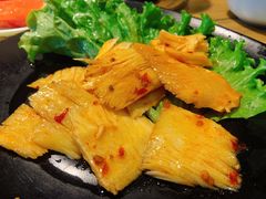 -炉盛炭火烤肉