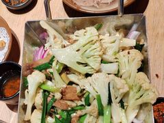 -川堂风·跷脚牛肉·乐山爆炒(宝山日月光店)