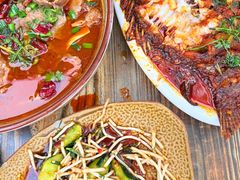 -墨江小城故事餐厅