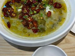 金汤酸菜鱼-鱼你在一起(海淀航天桥店)
