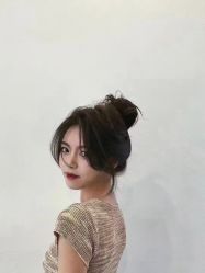 -丝语萱形象
