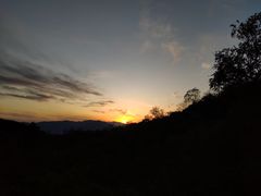-鬼笑石后山停车场
