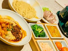 -松鹤面馆·古法焖肉面(观前店)