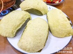 -岳记兴隆·青城腊排铜火锅(融创店)