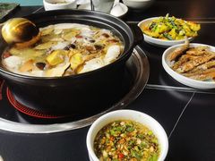 -野菌皇海景野生菌火锅(滨海大道店)