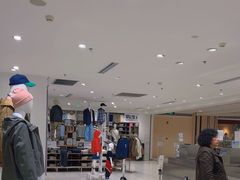 -优衣库(武汉国际广场店)