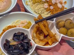 -裕兴记•蟹黄面馆(人民广场店)