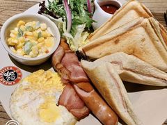 火腿三明治套餐-漫咖啡(银泰创意城店)