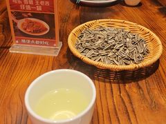 -黄弟大排档·湖南菜·小龙虾·小海鲜(凯旋北路店)