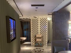 -浅深(世茂滨江精品店)