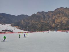 -石京龙滑雪场-停车场