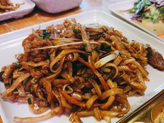 土匪炒河粉-龙头烤羊排•烤全羊•精酿扎啤(厦滘店)