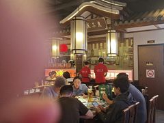 -川流不息·地道川菜·小龙虾(新松江路店)