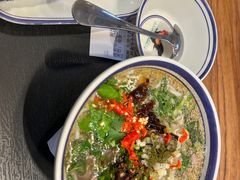 -云阿蛮云南生烫牛肉米线(奉贤路店)