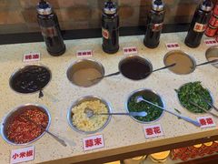 自助调料区-小龙坎火锅(总店)