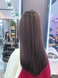 -藤野造型烫染·漂发