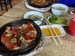 烧鹅煲仔饭-煲煲香快餐(南京路店)