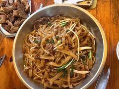-牛一煲美食(江高店)