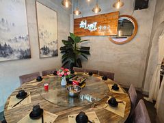 -刘姐啤酒鱼音乐餐厅(阳朔美食丁厄3分店)