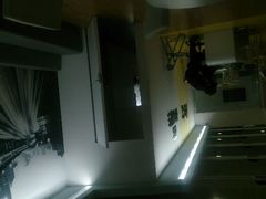 -神州租车(上海浦东机场服务点)