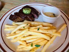 -羽深肉铺 Steak & Wine