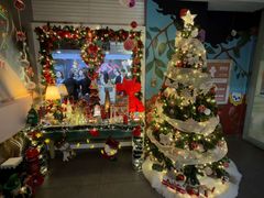 -大头虾越式风味餐厅(光明广场店)