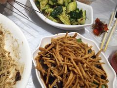 -可可大虾武汉土菜大排档(万松园1店)