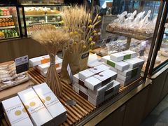 面包甜点陈列柜-原麦山丘(天虹店)