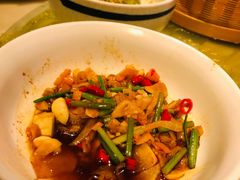 -洞庭土菜小炒馆(易发广场店)