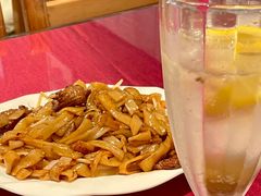 -广东仔港式茶餐厅(银泰店)