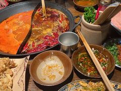 -萍姐火锅·公路夜市(武汉首店)