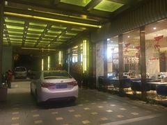 -永恒朗悦酒店(广西大学地铁站大学东路万达广场店)