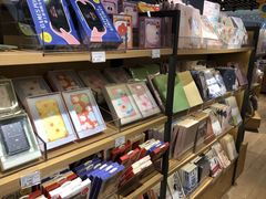-九木杂物社(江宁金鹰广场店)