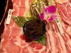 -我那覇豚肉店(カフーナ旭橋店)