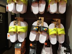 -NIKE上海青浦优选体验店