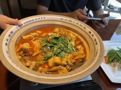 -魏铭鱼头捞饭(晋阳路店)